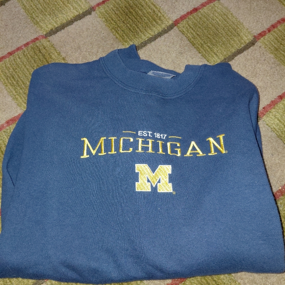 Michigan Sweatshirts (3)